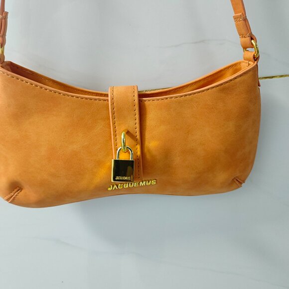 Jacquemus Shoulder Bag - Picture 3 of 6